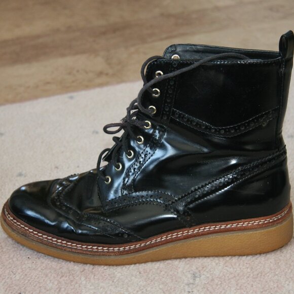 Zara Shoes - Patent leather Zara ankle boots